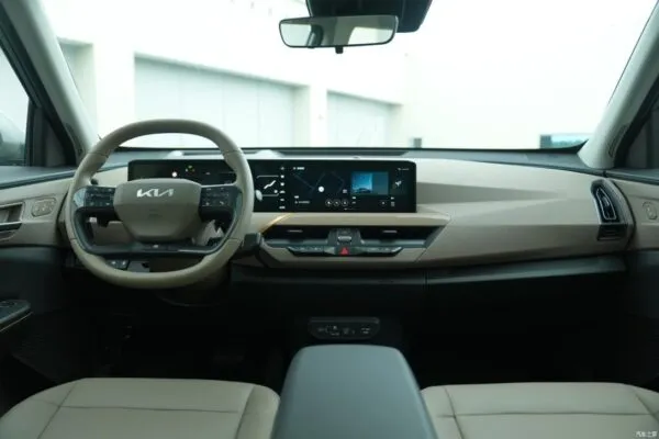 کیفیت کابین و امکانات داخلی در بازهٔ قیمتی