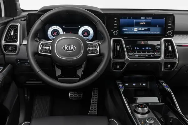 ظاهر بیرونی و طراحی داخلی کیا سورنتو