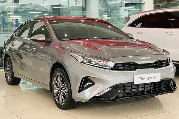 خودروی کیا k3