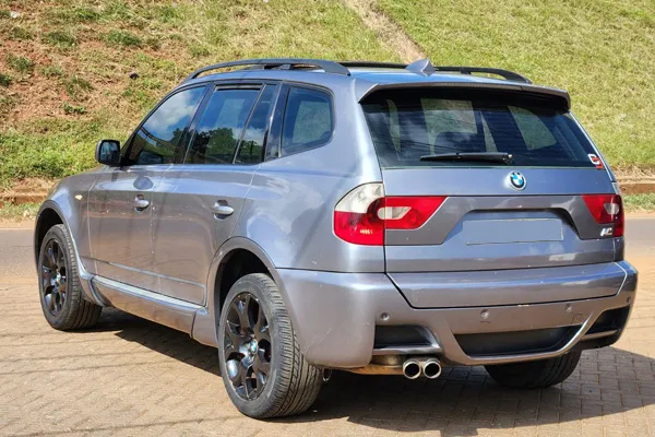 لوازم یدکی اصلی BMW X3 E83 موجود در بازار
