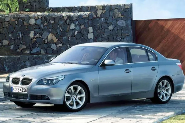 برند bmw 520i E60