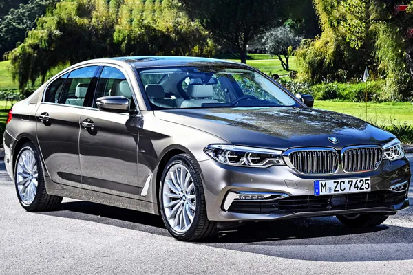 طراحی لوکس و مهندسی دقیق در BMW سری 5