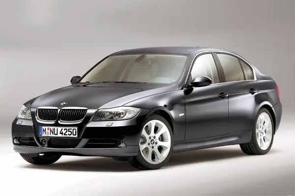 ارزش خرید BMW 330i E90